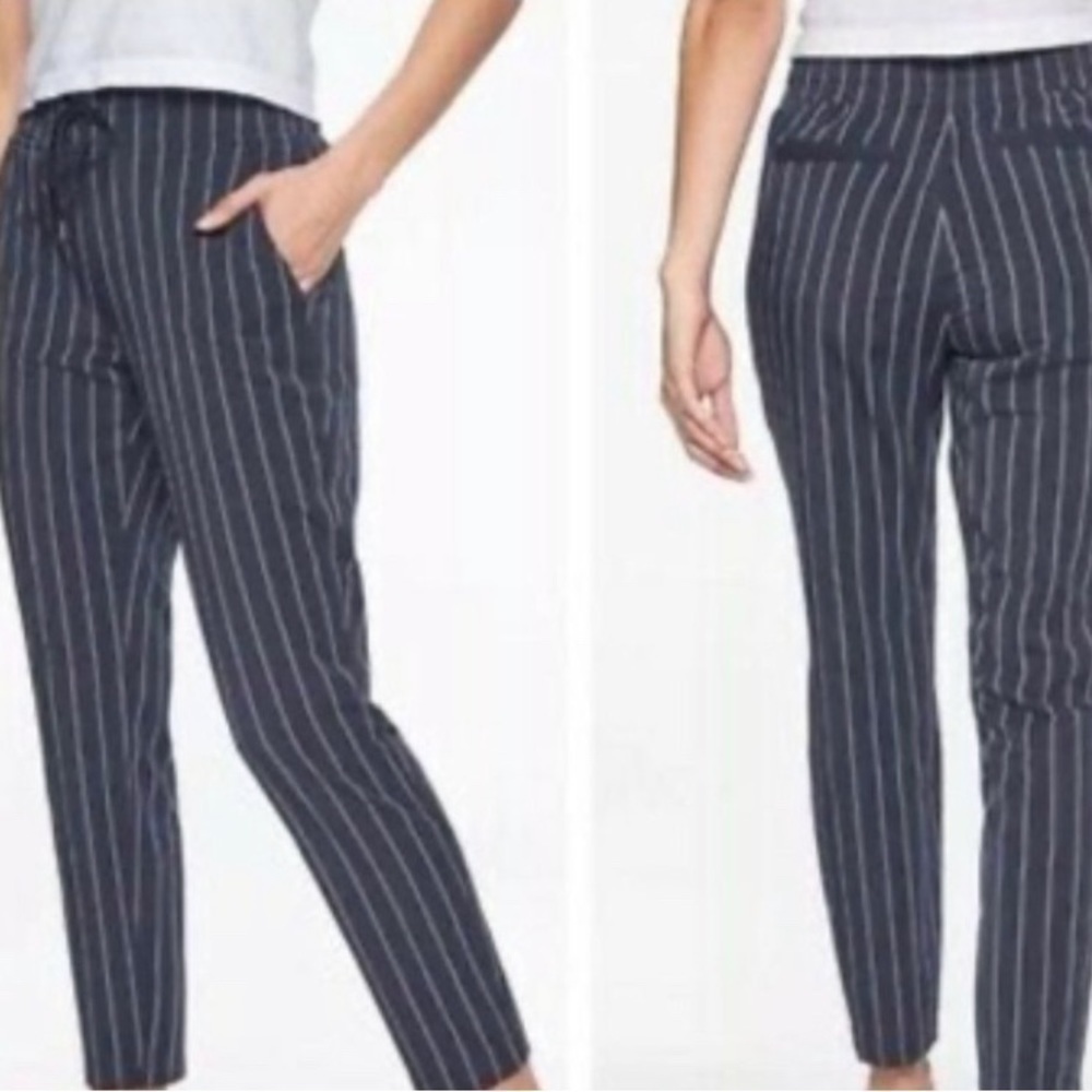 Athleta Pinstriped Midtown Joggers | Size 6